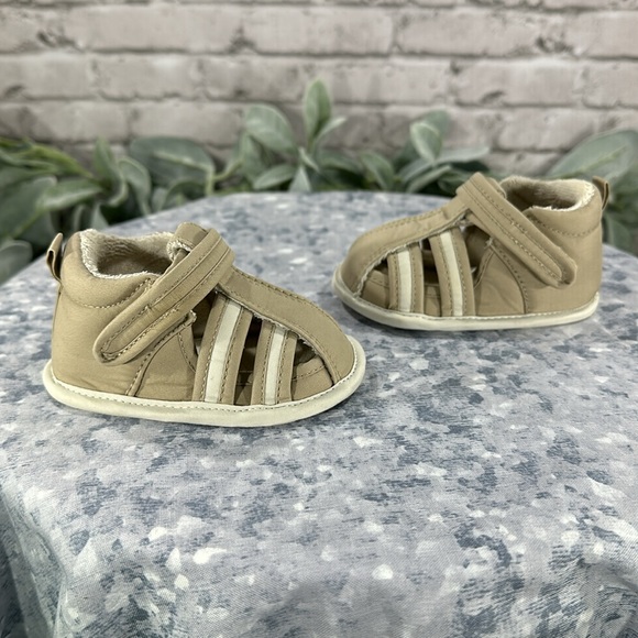 The Children’s Place - Tan Soft Fabric Strappy Comfort Sandals - Infant 0-6 mos. - Picture 4 of 9